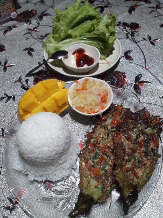 Lhoyjean Garden Hostel Batuan Екстериор снимка
