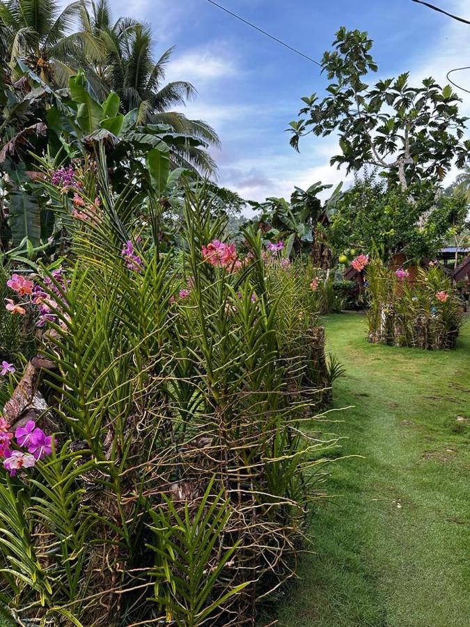 Lhoyjean Garden Hostel Batuan Екстериор снимка