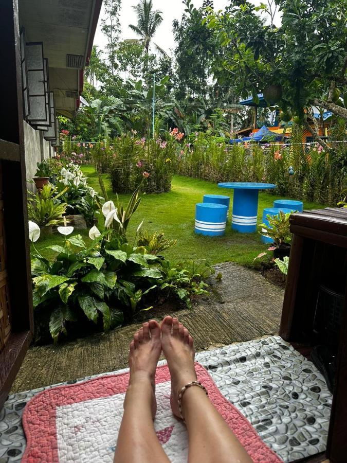 Lhoyjean Garden Hostel Batuan Екстериор снимка