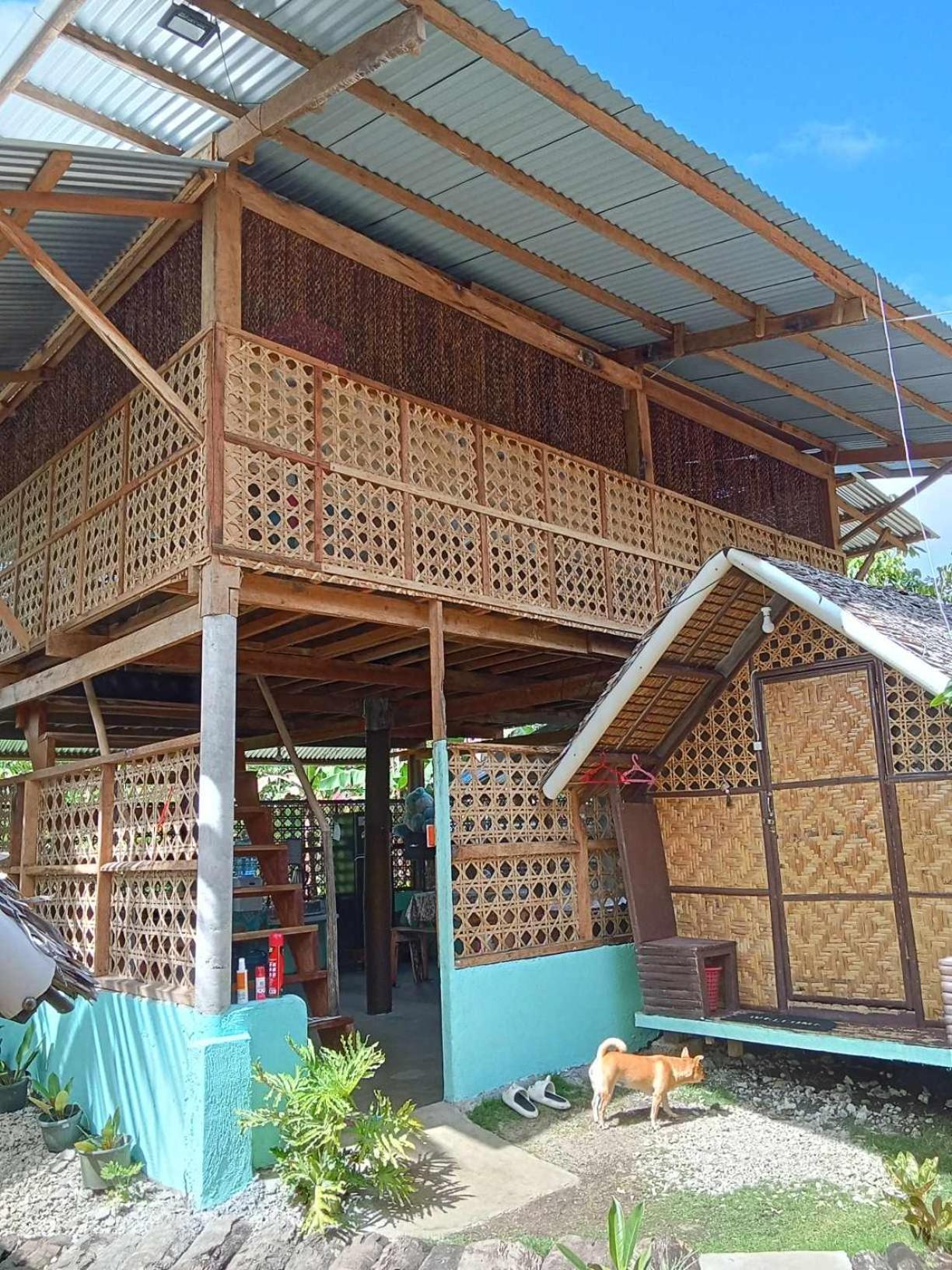 Lhoyjean Garden Hostel Batuan Екстериор снимка